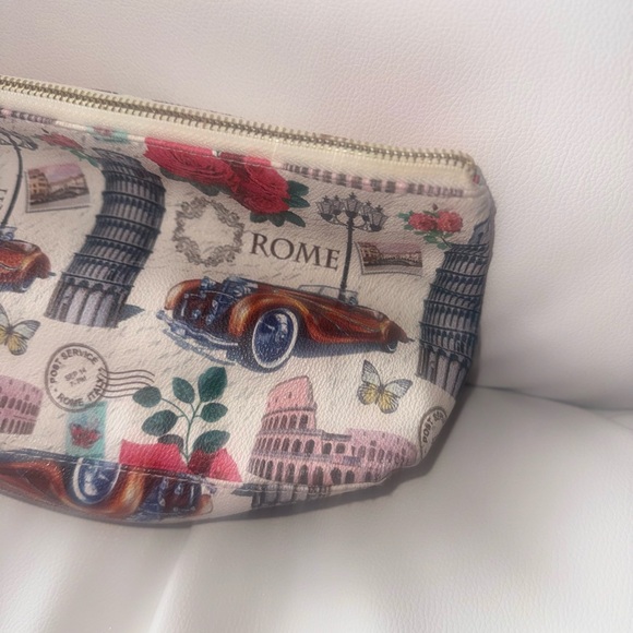 Stylish Rome Print Women's Clutch - Picture 3 of 5
